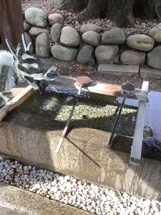 金山神社の手水舎