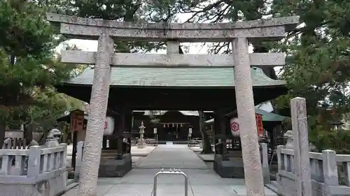 賣布神社の鳥居