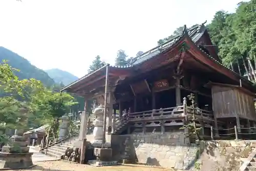 華厳寺の本殿・本堂