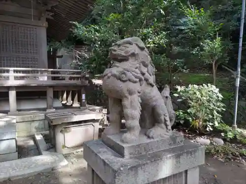 甘縄神明神社（甘縄神明宮）の狛犬