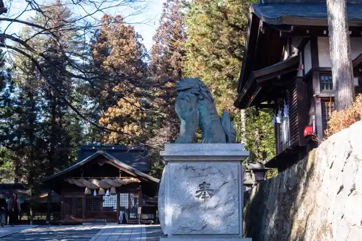 諏訪大社下社春宮(長野県)