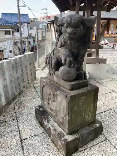 太田杉山神社・横濱水天宮の狛犬