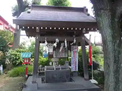 大島稲荷神社の手水舎