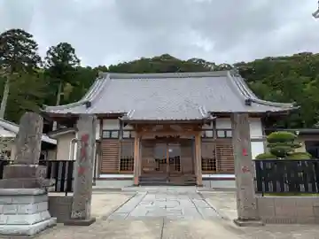 徳性寺の本殿・本堂