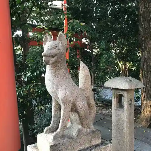 武信稲荷神社の狛犬