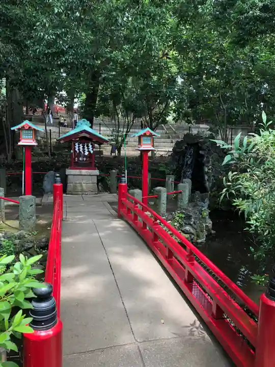 世田谷八幡宮の末社・摂社