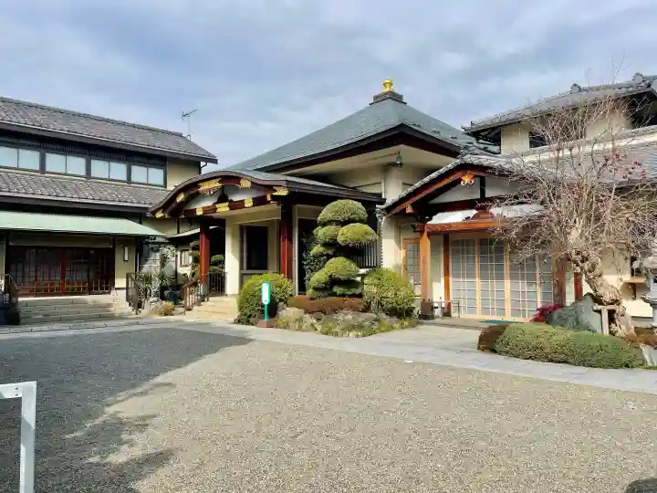 戒行寺の{uncategorized: "未分類", other: "その他", undefined: "問題あり", building: "その他建物", grave: "お墓", sacred_gate: "鳥居", guardian: "狛犬", statue: "像", buddha: "仏像", history: "歴史", nature: "自然", garden: "庭園", animal: "動物", pagoda: "塔", temizu: "手水舎", mountain_gate: "山門・神門", sanctuary: "本殿・本堂", subordinate: "末社・摂社", art: "芸術", scenery: "景色", jizo: "地蔵", ema: "絵馬", goshuin: "御朱印", omikuji: "おみくじ", items: "授与品その他", amulet: "お守り", goshuincho: "御朱印帳", eats: "食事", festival: "お祭り", votive_dance: "神楽", shichigosan: "七五三参", wedding: "結婚式", experience: "体験その他", initially: "初詣", around: "周辺", anti_infection: "感染症対策"}