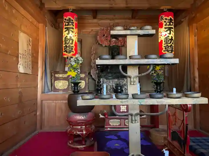 鬼子母神堂 (法明寺)の{uncategorized: "未分類", other: "その他", undefined: "問題あり", building: "その他建物", grave: "お墓", sacred_gate: "鳥居", guardian: "狛犬", statue: "像", buddha: "仏像", history: "歴史", nature: "自然", garden: "庭園", animal: "動物", pagoda: "塔", temizu: "手水舎", mountain_gate: "山門・神門", sanctuary: "本殿・本堂", subordinate: "末社・摂社", art: "芸術", scenery: "景色", jizo: "地蔵", ema: "絵馬", goshuin: "御朱印", omikuji: "おみくじ", items: "授与品その他", amulet: "お守り", goshuincho: "御朱印帳", eats: "食事", festival: "お祭り", votive_dance: "神楽", shichigosan: "七五三参", wedding: "結婚式", experience: "体験その他", initially: "初詣", around: "周辺", anti_infection: "感染症対策"}