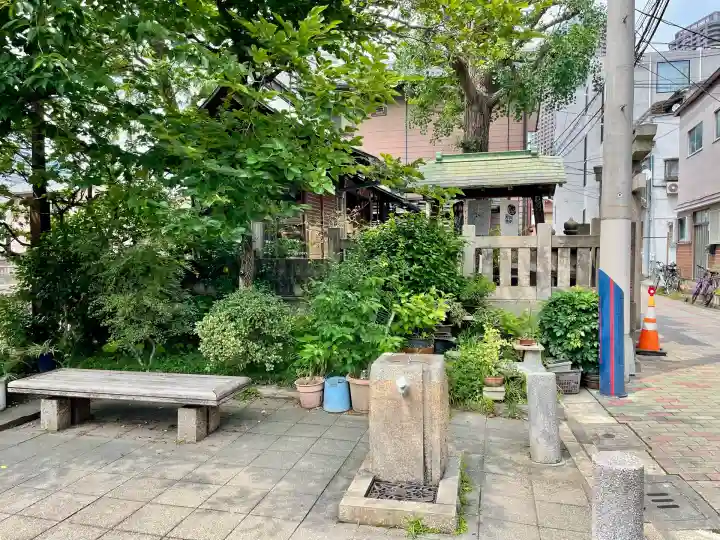 於咲稲荷神社・波除(浪除)稲荷神社(東京都)