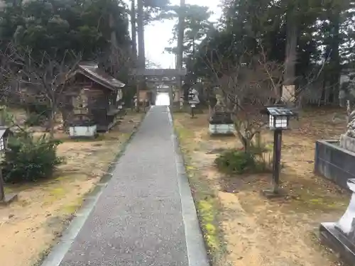 金津神社の建物その他