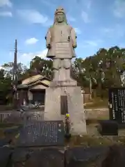 小唐崎神社の像