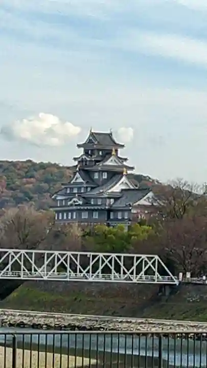 岡山神社の周辺