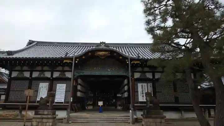 御香宮神社の本殿・本堂