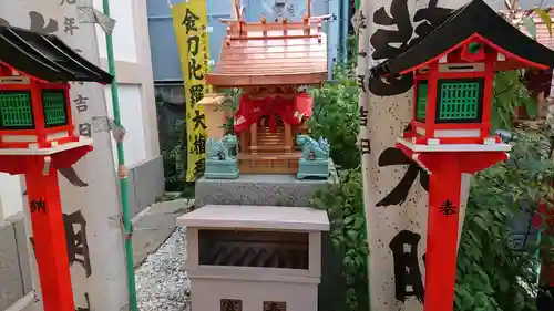 小野八幡神社の末社・摂社
