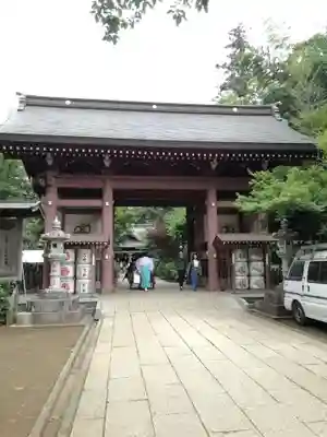 大宝八幡宮の山門・神門