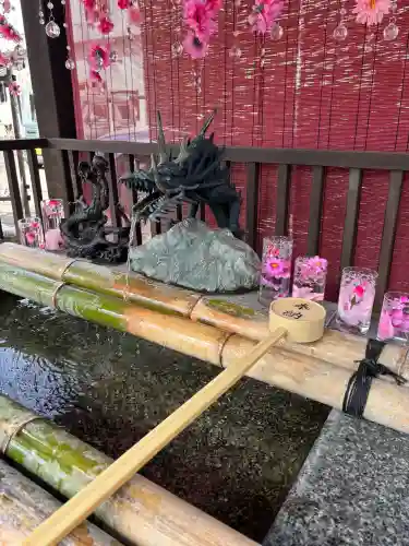 豊平神社の{uncategorized: "未分類", other: "その他", undefined: "問題あり", building: "その他建物", grave: "お墓", sacred_gate: "鳥居", guardian: "狛犬", statue: "像", buddha: "仏像", history: "歴史", nature: "自然", garden: "庭園", animal: "動物", pagoda: "塔", temizu: "手水舎", mountain_gate: "山門・神門", sanctuary: "本殿・本堂", subordinate: "末社・摂社", art: "芸術", scenery: "景色", jizo: "地蔵", ema: "絵馬", goshuin: "御朱印", omikuji: "おみくじ", items: "授与品その他", amulet: "お守り", goshuincho: "御朱印帳", eats: "食事", festival: "お祭り", votive_dance: "神楽", shichigosan: "七五三参", wedding: "結婚式", experience: "体験その他", initially: "初詣", around: "周辺", anti_infection: "感染症対策"}