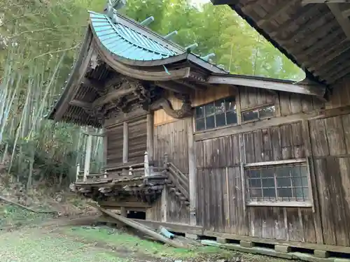 坂本神社の本殿・本堂