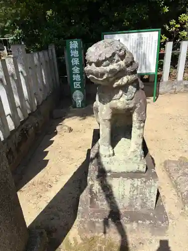 東野春日神社の狛犬