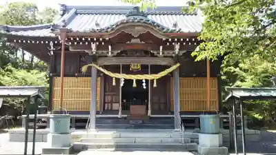 片岡神社の本殿・本堂