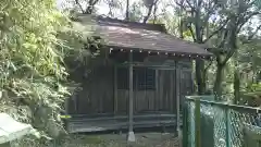 諏訪神社の本殿