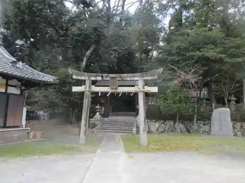 鳥居川御霊神社(滋賀県)