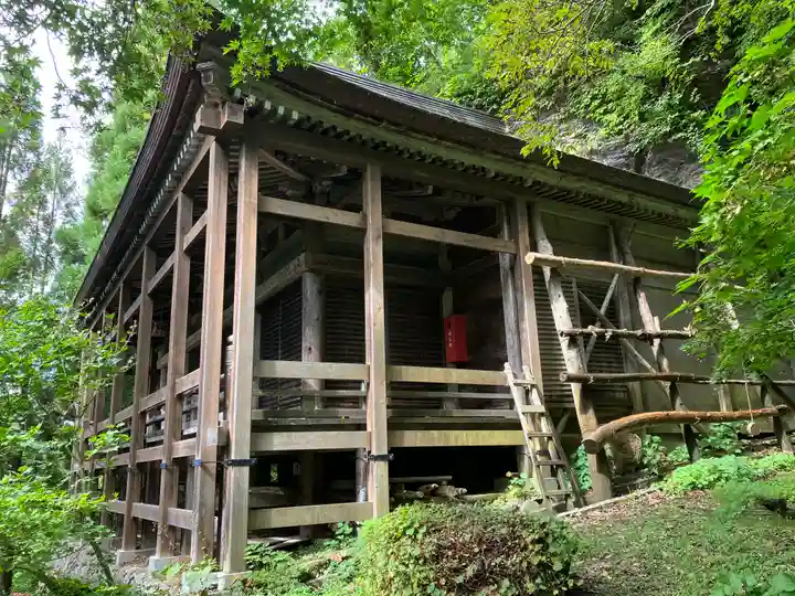 小菅神社奥社(長野県)