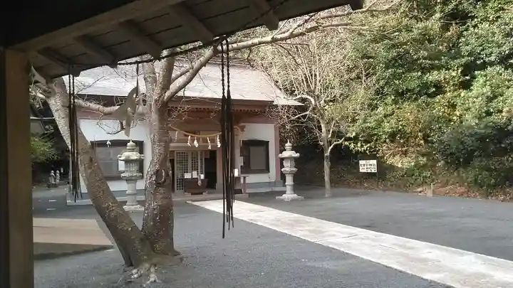 皇産霊神社の本殿・本堂