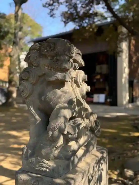 赤坂氷川神社の{uncategorized: "未分類", other: "その他", undefined: "問題あり", building: "その他建物", grave: "お墓", sacred_gate: "鳥居", guardian: "狛犬", statue: "像", buddha: "仏像", history: "歴史", nature: "自然", garden: "庭園", animal: "動物", pagoda: "塔", temizu: "手水舎", mountain_gate: "山門・神門", sanctuary: "本殿・本堂", subordinate: "末社・摂社", art: "芸術", scenery: "景色", jizo: "地蔵", ema: "絵馬", goshuin: "御朱印", omikuji: "おみくじ", items: "授与品その他", amulet: "お守り", goshuincho: "御朱印帳", eats: "食事", festival: "お祭り", votive_dance: "神楽", shichigosan: "七五三参", wedding: "結婚式", experience: "体験その他", initially: "初詣", around: "周辺", anti_infection: "感染症対策"}