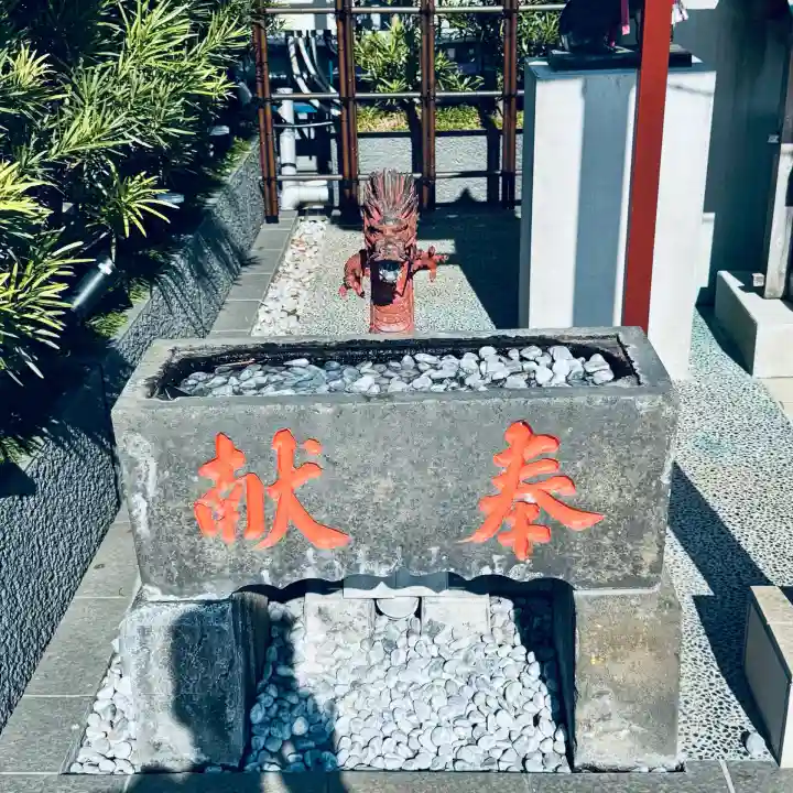 民部稲荷神社(丸広百貨店屋上)(埼玉県)