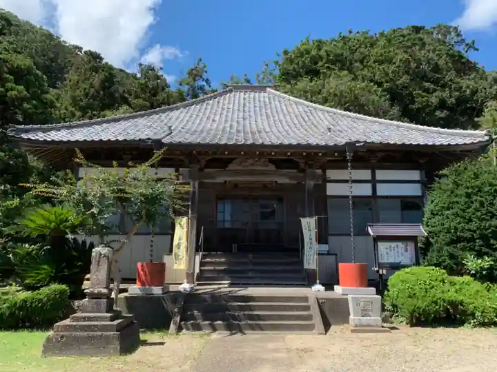 善栄寺の本殿・本堂