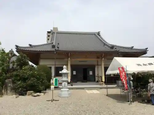 慈眼寺の本殿・本堂