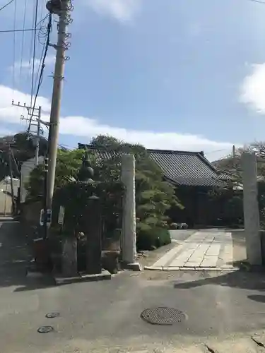 補陀洛寺の山門