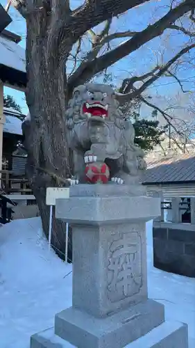 豊平神社の狛犬