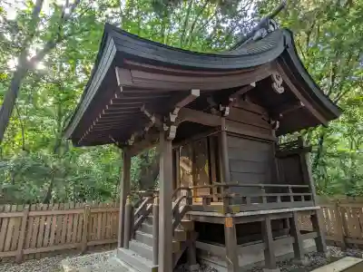 熱田神宮の{uncategorized: "未分類", other: "その他", undefined: "問題あり", building: "その他建物", grave: "お墓", sacred_gate: "鳥居", guardian: "狛犬", statue: "像", buddha: "仏像", history: "歴史", nature: "自然", garden: "庭園", animal: "動物", pagoda: "塔", temizu: "手水舎", mountain_gate: "山門・神門", sanctuary: "本殿・本堂", subordinate: "末社・摂社", art: "芸術", scenery: "景色", jizo: "地蔵", ema: "絵馬", goshuin: "御朱印", omikuji: "おみくじ", items: "授与品その他", amulet: "お守り", goshuincho: "御朱印帳", eats: "食事", festival: "お祭り", votive_dance: "神楽", shichigosan: "七五三参", wedding: "結婚式", experience: "体験その他", initially: "初詣", around: "周辺", anti_infection: "感染症対策"}