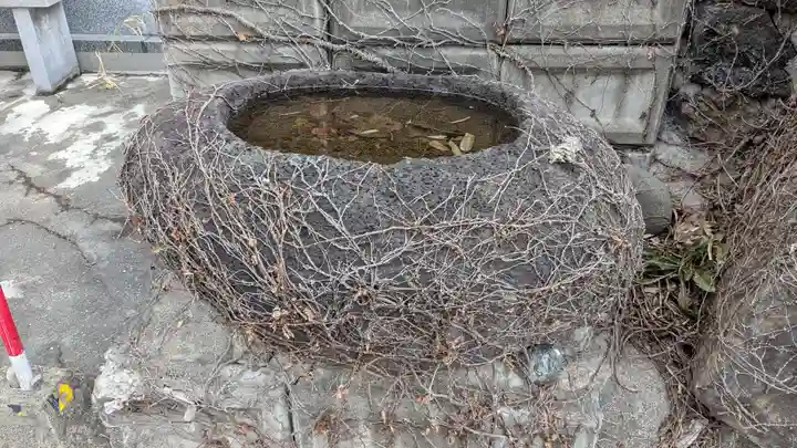 東弘寺の手水舎