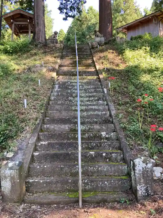 吾那神社のその他建物
