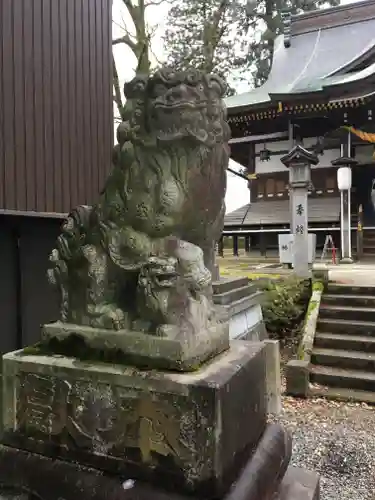 日吉神社の狛犬