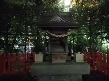 伏見稲荷大明神の本殿・本堂