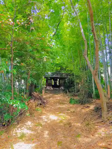 神明社（片原一色町吹上）の建物その他