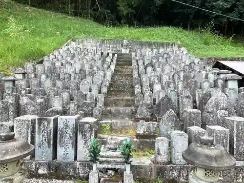 引接寺(三重県)