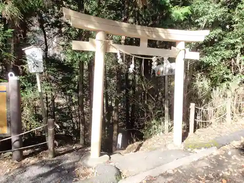 室生龍穴神社の鳥居