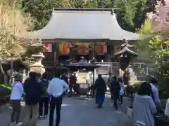 宝珠山 立石寺の本殿