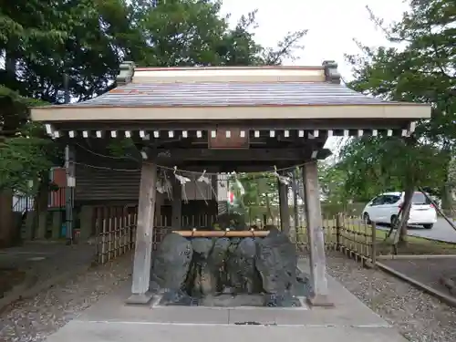 湯倉神社の手水舎