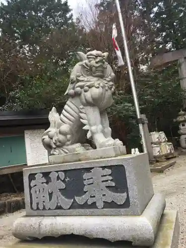  川上山若宮八幡宮の狛犬