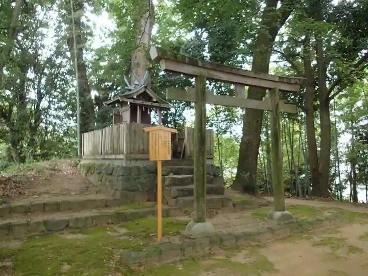 神坐日向神社(大神神社摂社)の鳥居