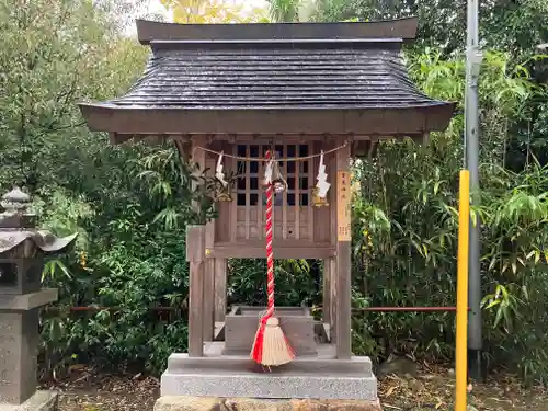 柏原八幡宮の末社