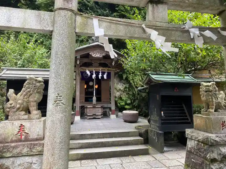 銭洗弁財天宇賀福神社(神奈川県)