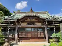 眞徳寺の本殿