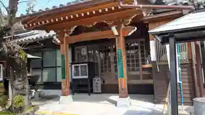 長楽寺の本殿・本堂