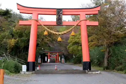虻田神社の鳥居